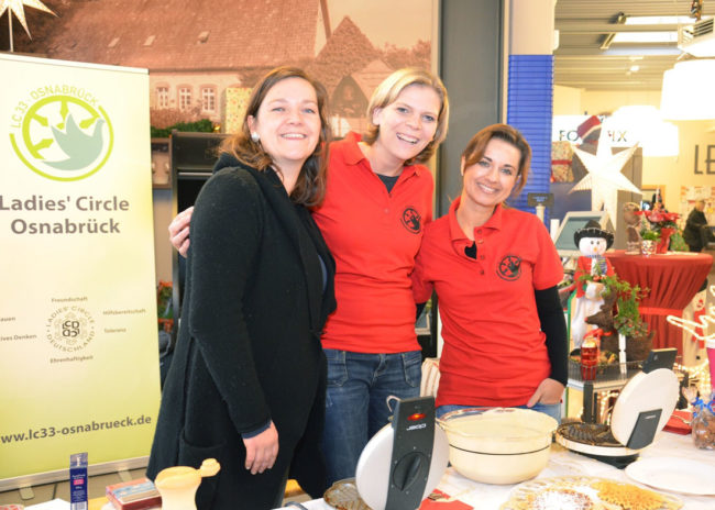 web_ecw_ladies-circle